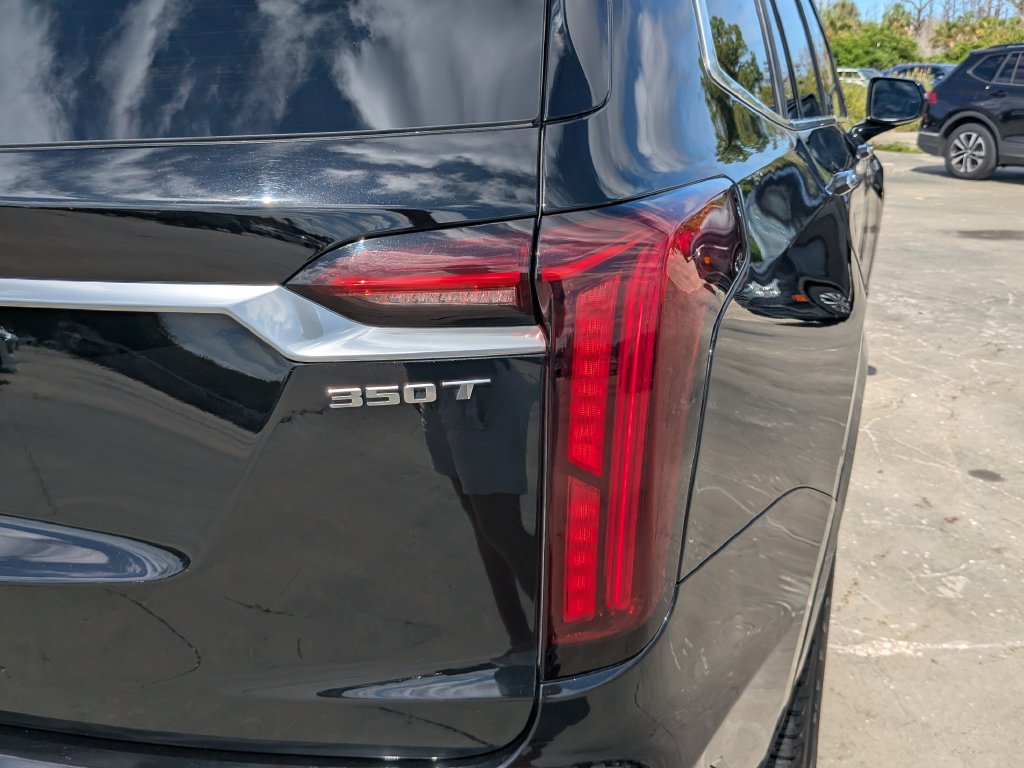 Used 2024 Cadillac XT6 Luxury FWD image 11