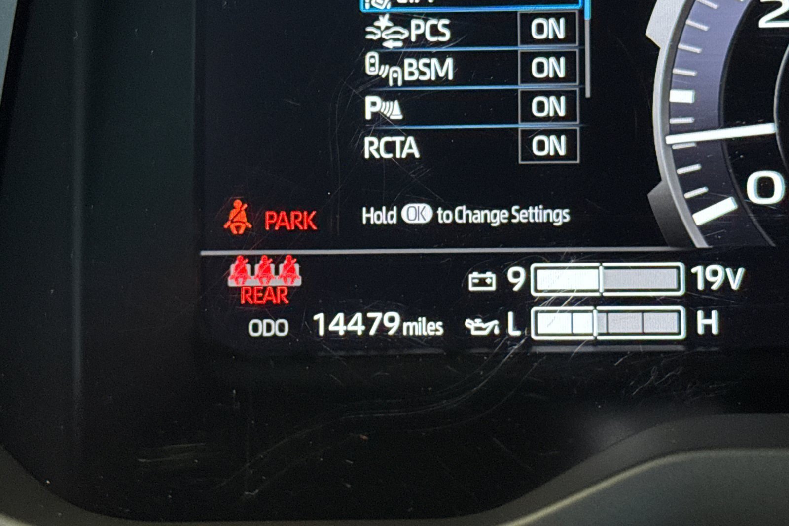 Used 2025 Toyota Tundra Limited AWD/4WD image 23