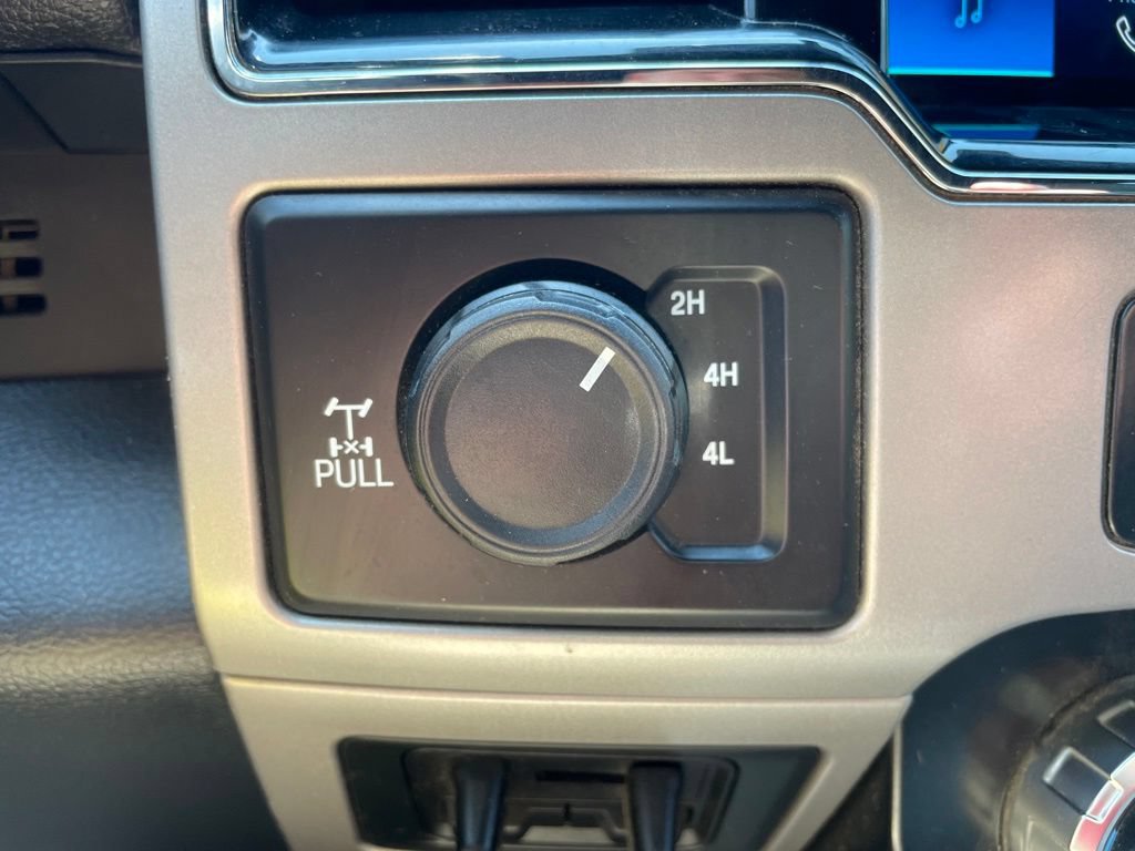 Used 2022 Ford F250 Lariat w/ Chrome Package AWD/4WD image 26