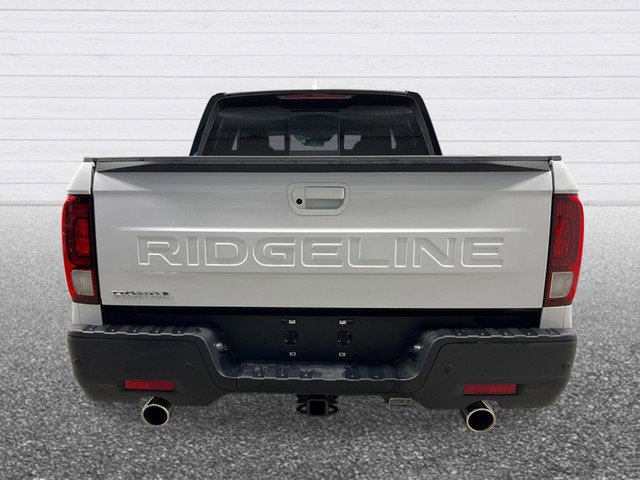 New 2026 Honda Ridgeline Black Edition image 4