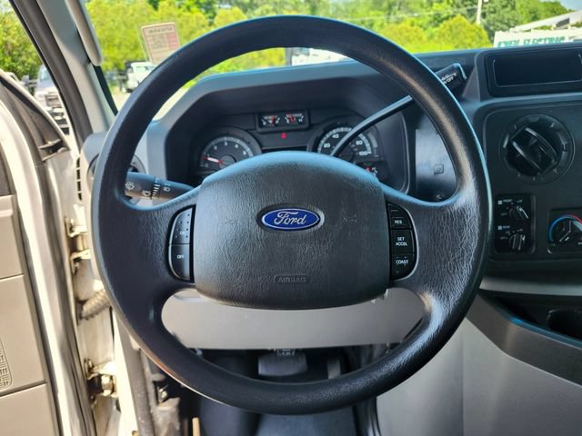 Used 2012 Ford E-350 and Econoline 350 XLT RWD image 25