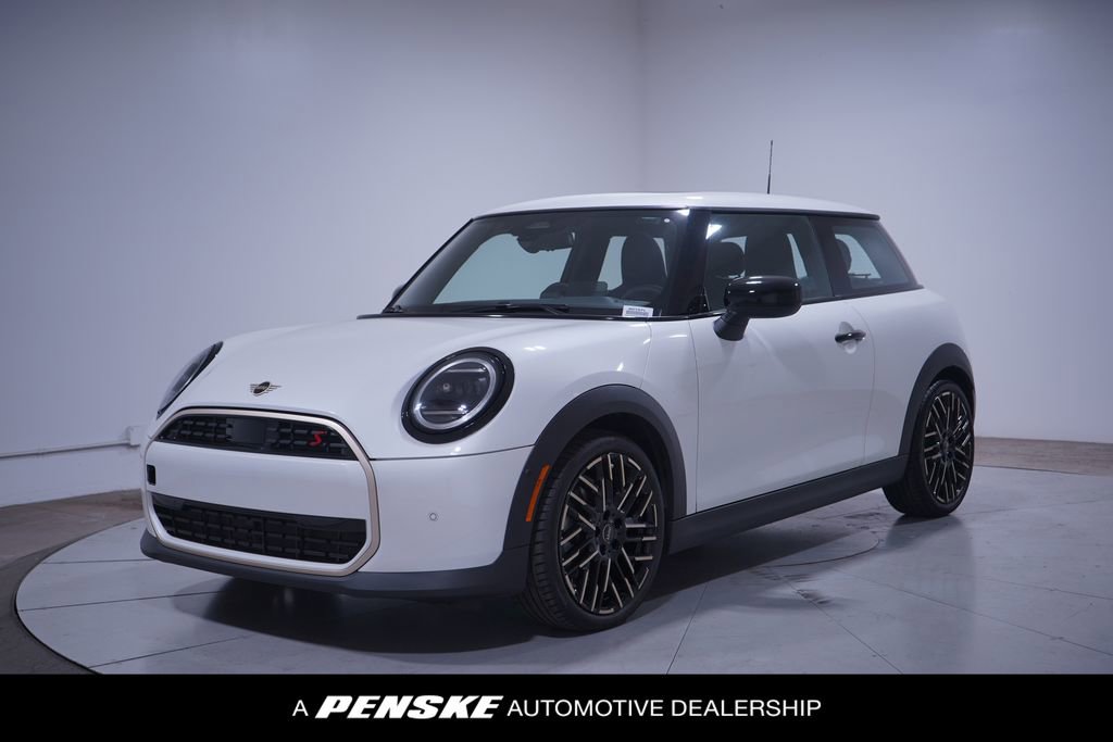 Used 2025 MINI Cooper S image 1