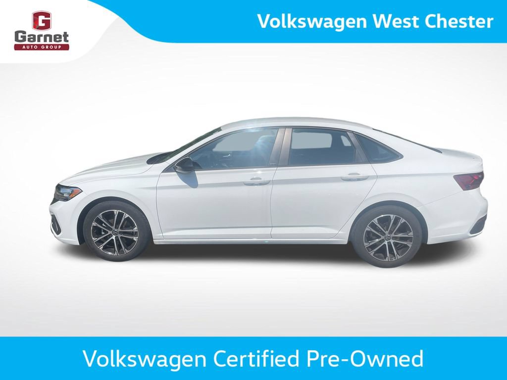 Certified 2023 Volkswagen Jetta Sport FWD image 2