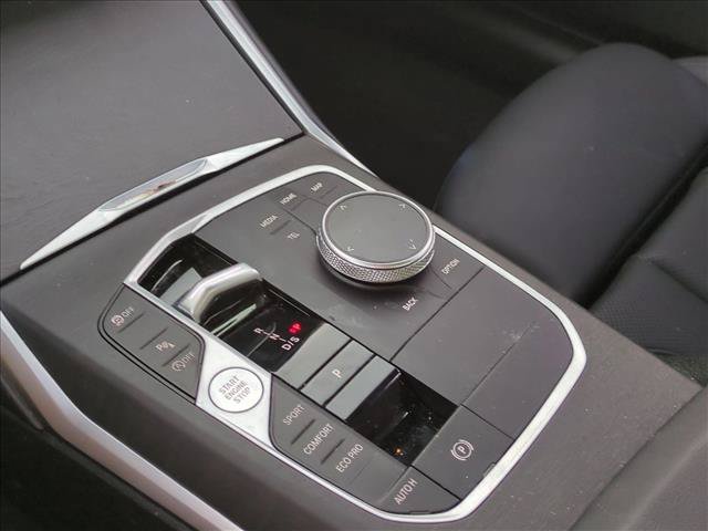 Used 2024 BMW 330i Sedan w/ Convenience Package RWD image 12
