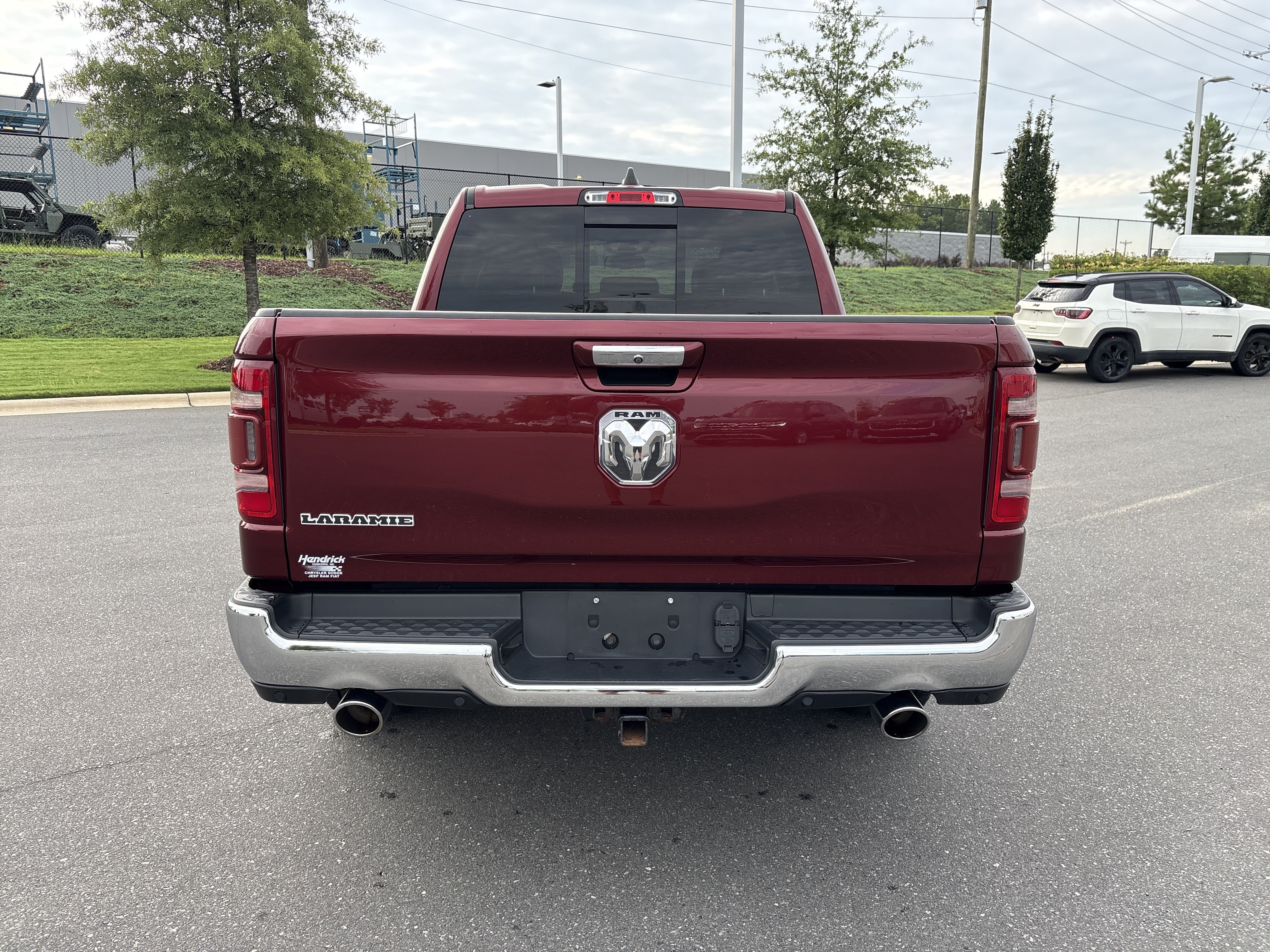 Used 2019 RAM 1500 Laramie AWD/4WD image 8