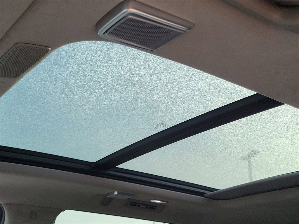 Used 2024 Cadillac Escalade Sport Platinum image 19