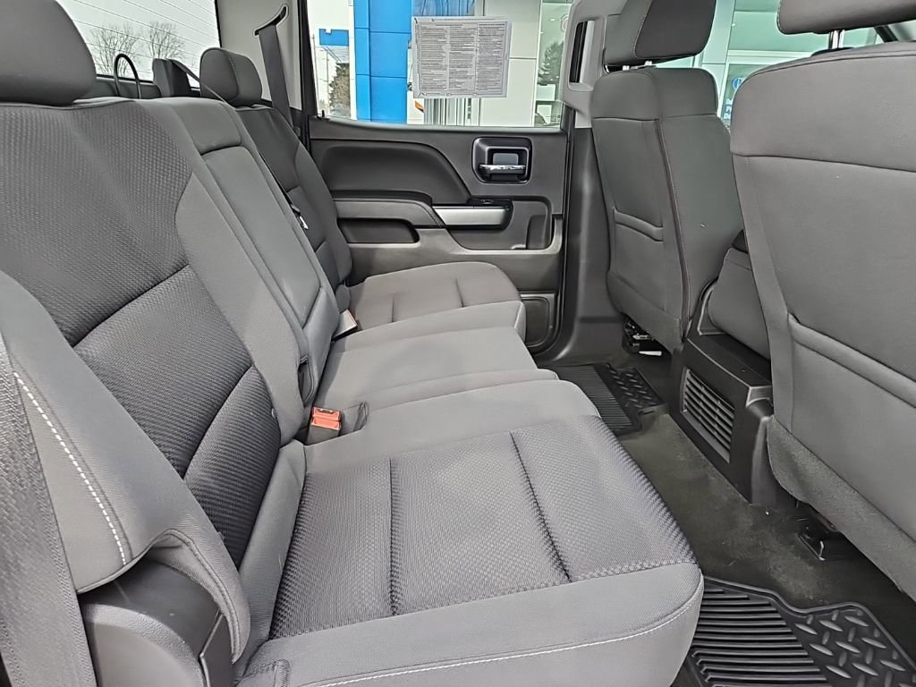 Used 2018 Chevrolet Silverado 1500 LT w/ LT Eassist Package image 22