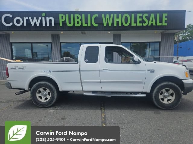 Used 2003 Ford F150 XLT AWD/4WD image 2