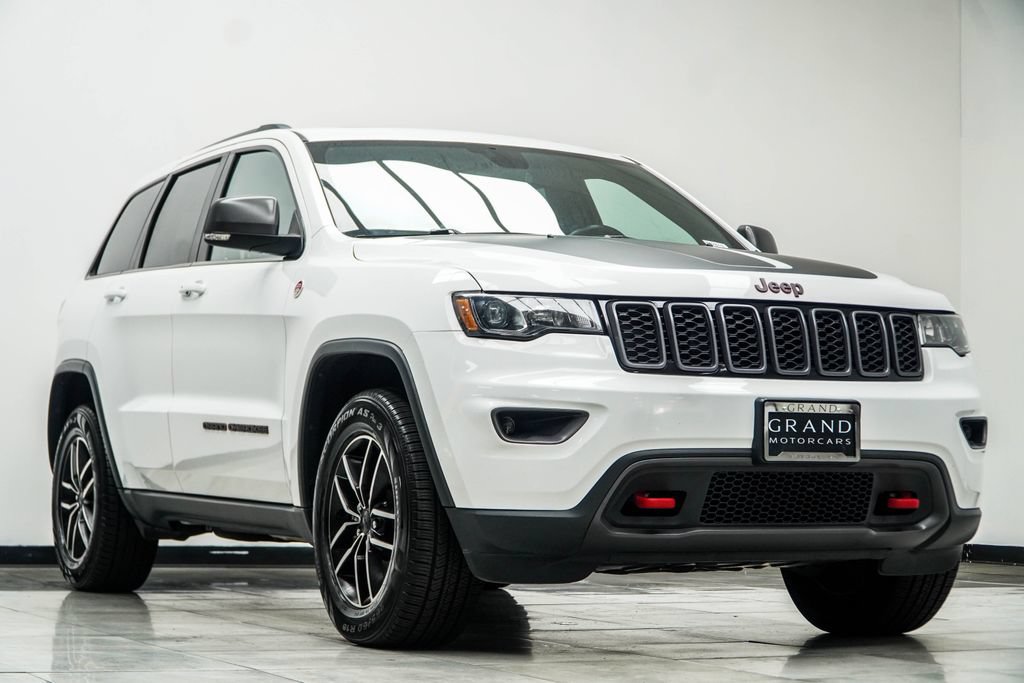Used 2021 Jeep Grand Cherokee Trailhawk AWD/4WD image 4