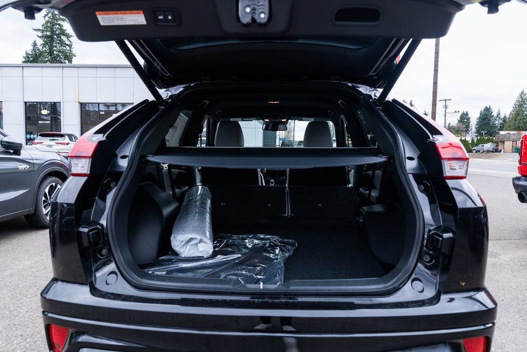 New 2026 Mitsubishi Eclipse Cross SEL image 7