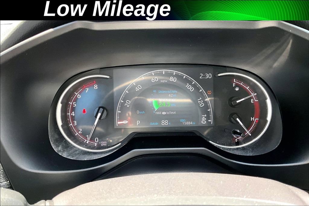 Used 2024 Toyota RAV4 LE FWD image 3