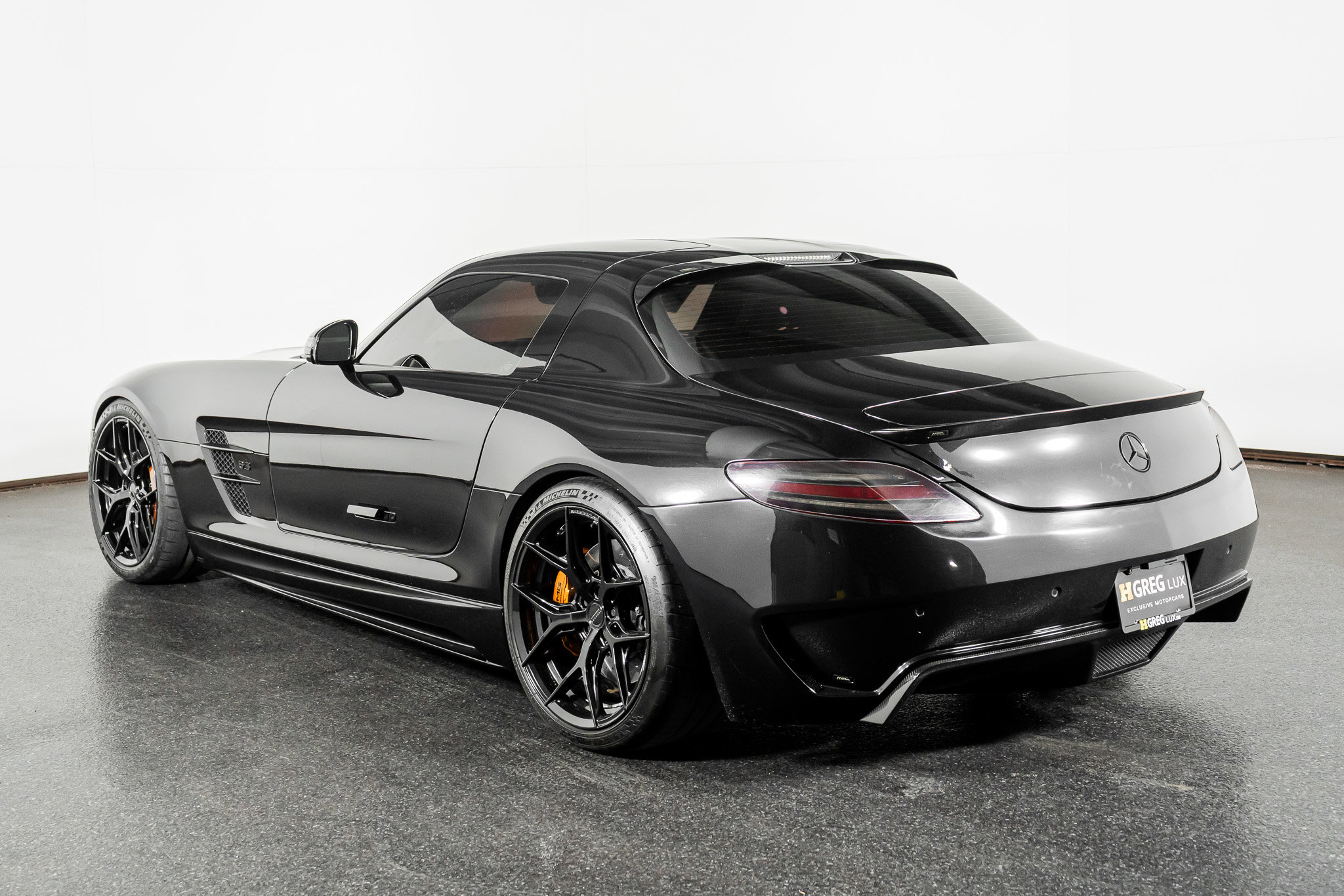 Used 2011 Mercedes-Benz SLS AMG Coupe image 33