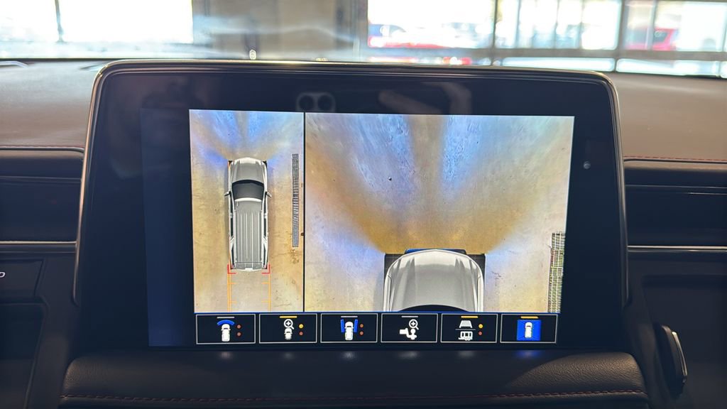 Used 2022 Chevrolet Tahoe RST w/ Luxury Package image 39