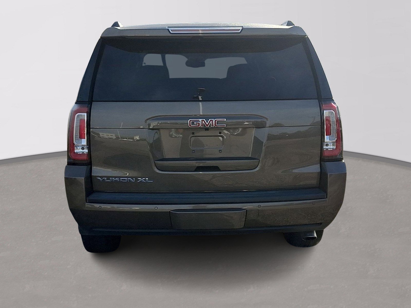Used 2015 GMC Yukon XL SLE w/ Convenience Package RWD image 5