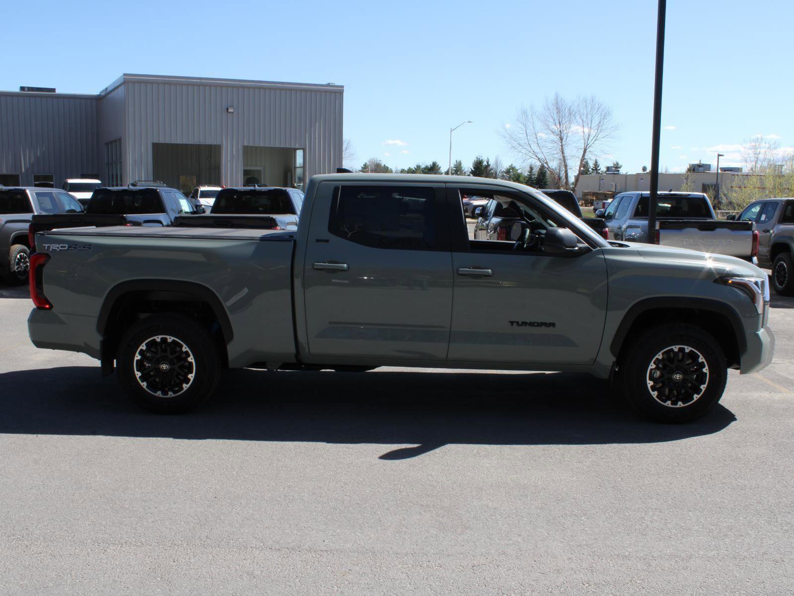 New 2026 Toyota Tundra SR5 AWD/4WD image 4