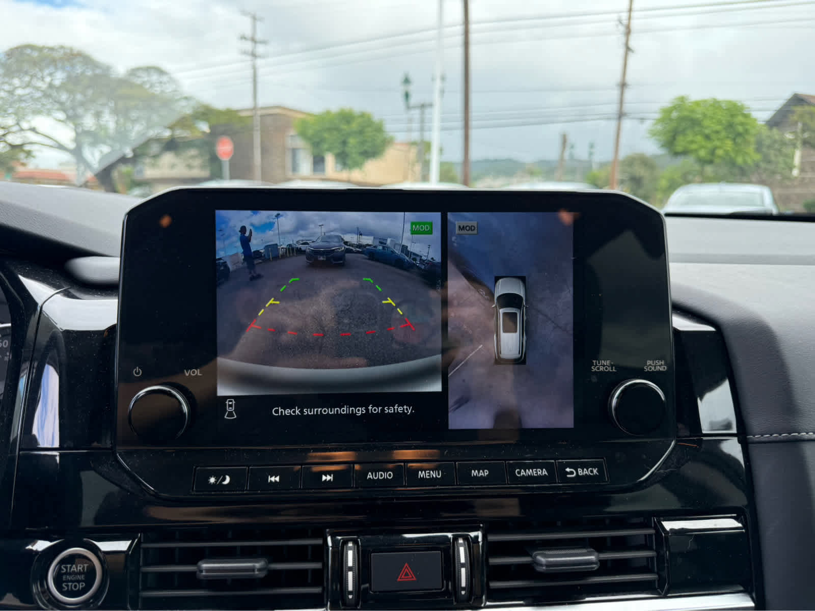 Used 2023 Nissan Pathfinder SL image 8