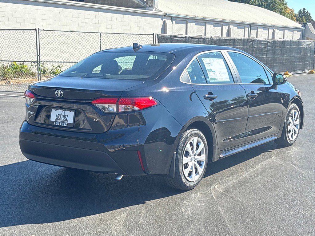 New 2025 Toyota Corolla LE FWD image 8