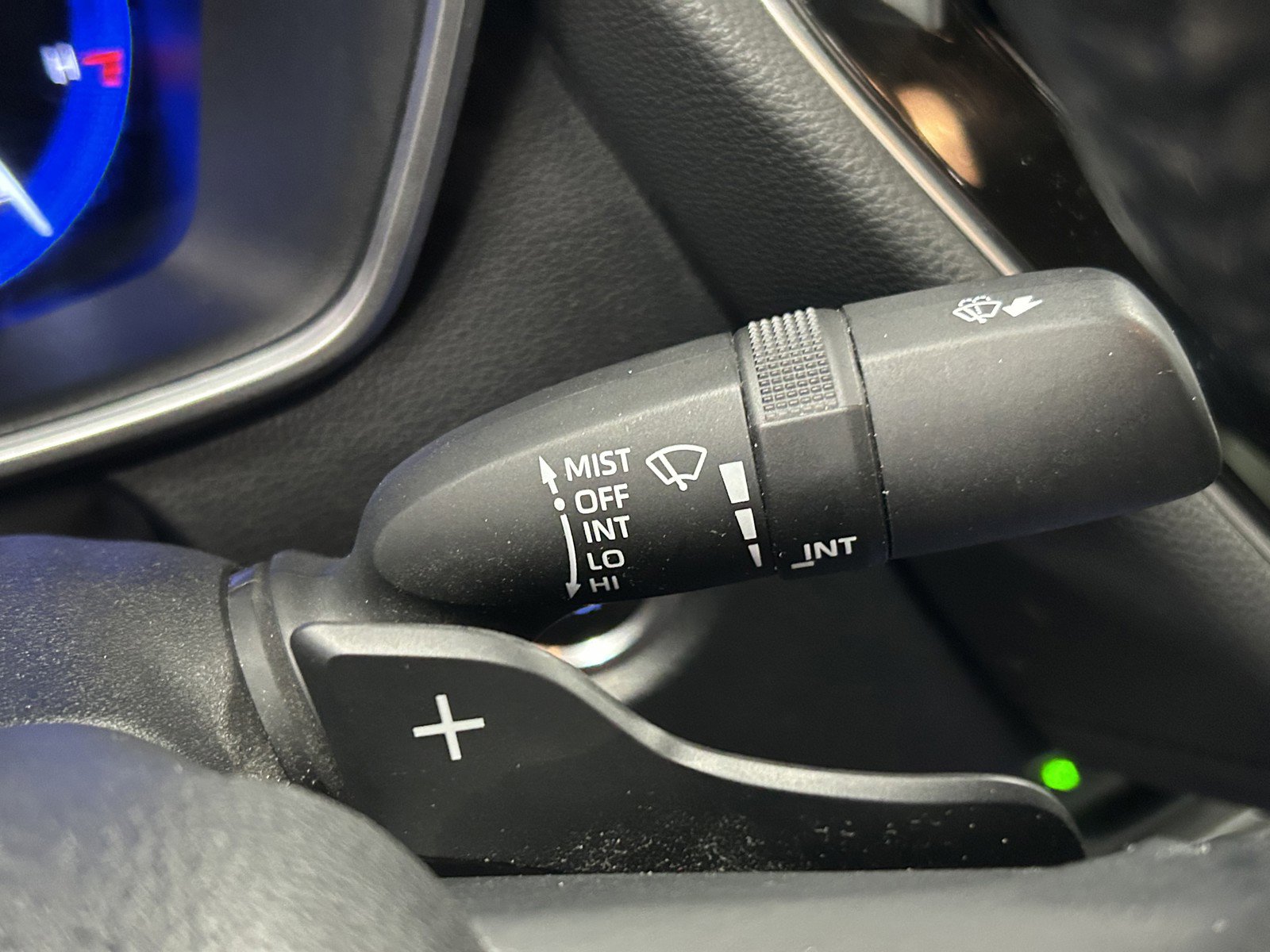 Used 2020 Toyota Corolla XSE image 26