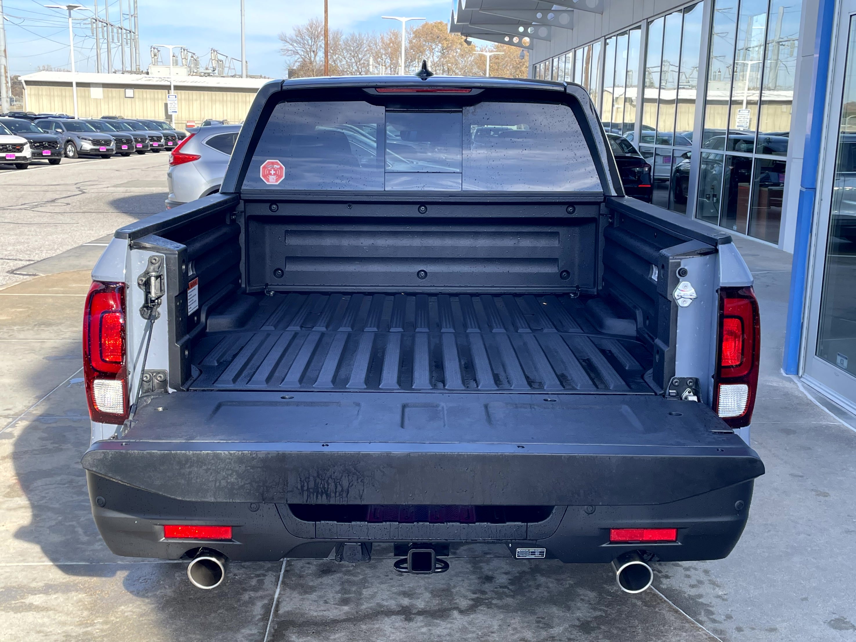 New 2026 Honda Ridgeline Black Edition image 6