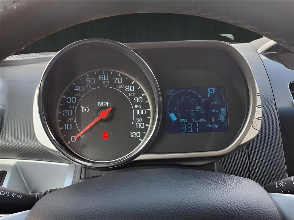 Used 2015 Chevrolet Spark LT image 18