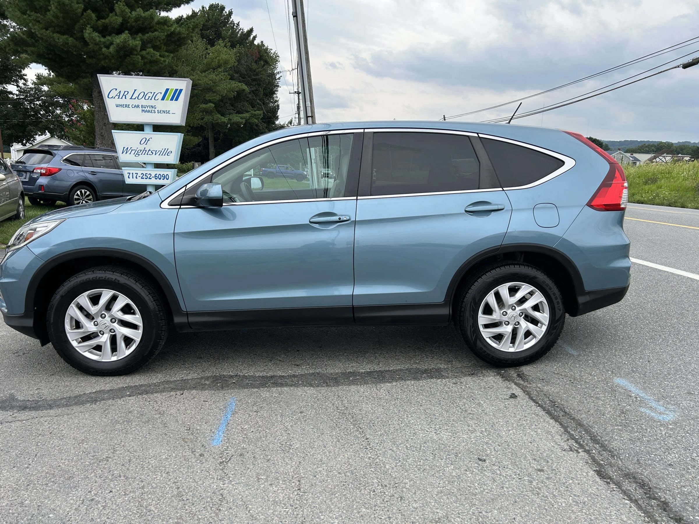 Used 2015 Honda CR-V EX image 10