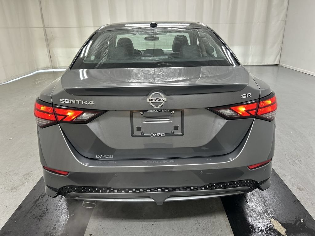 Used 2023 Nissan Sentra SR w/ SR Premium Package FWD image 21