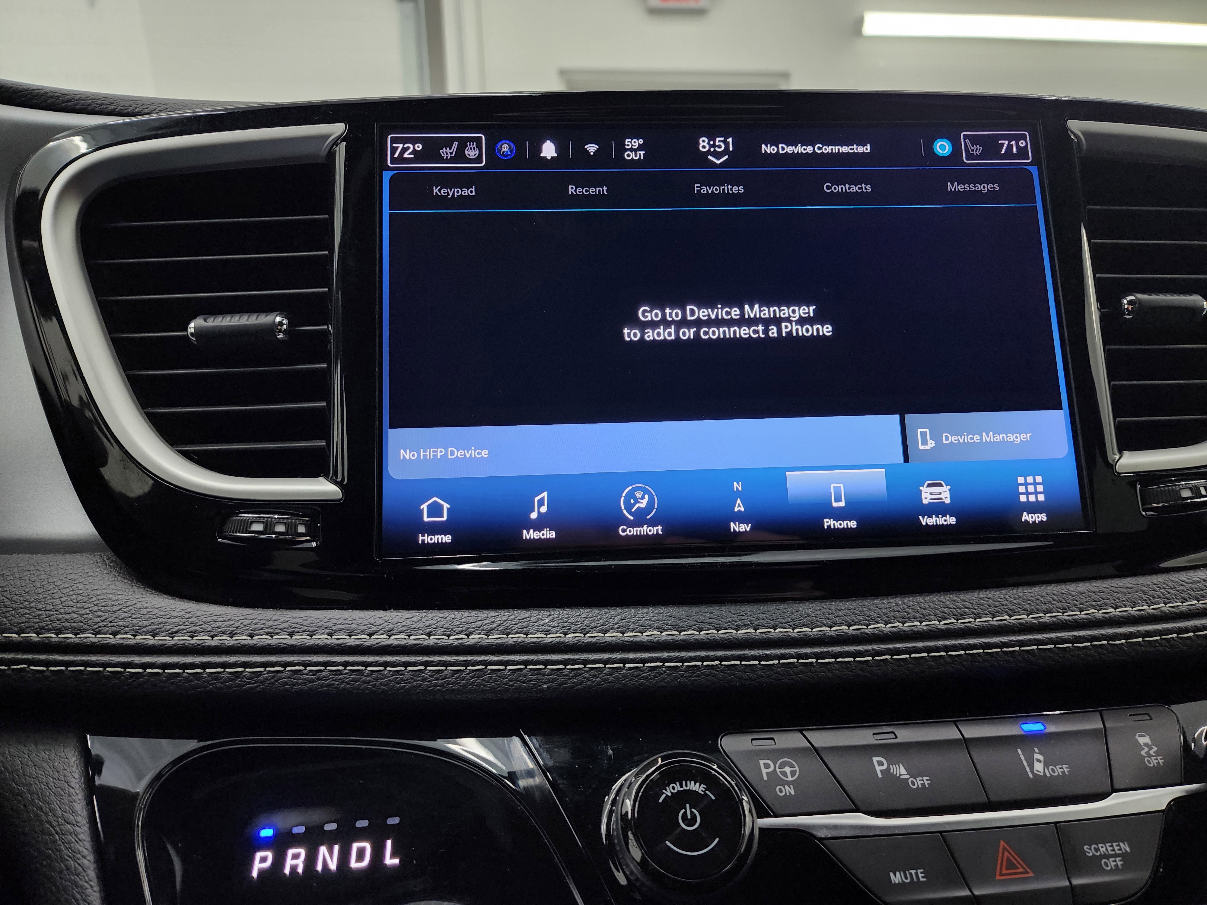 Used 2024 Chrysler Pacifica Limited image 55