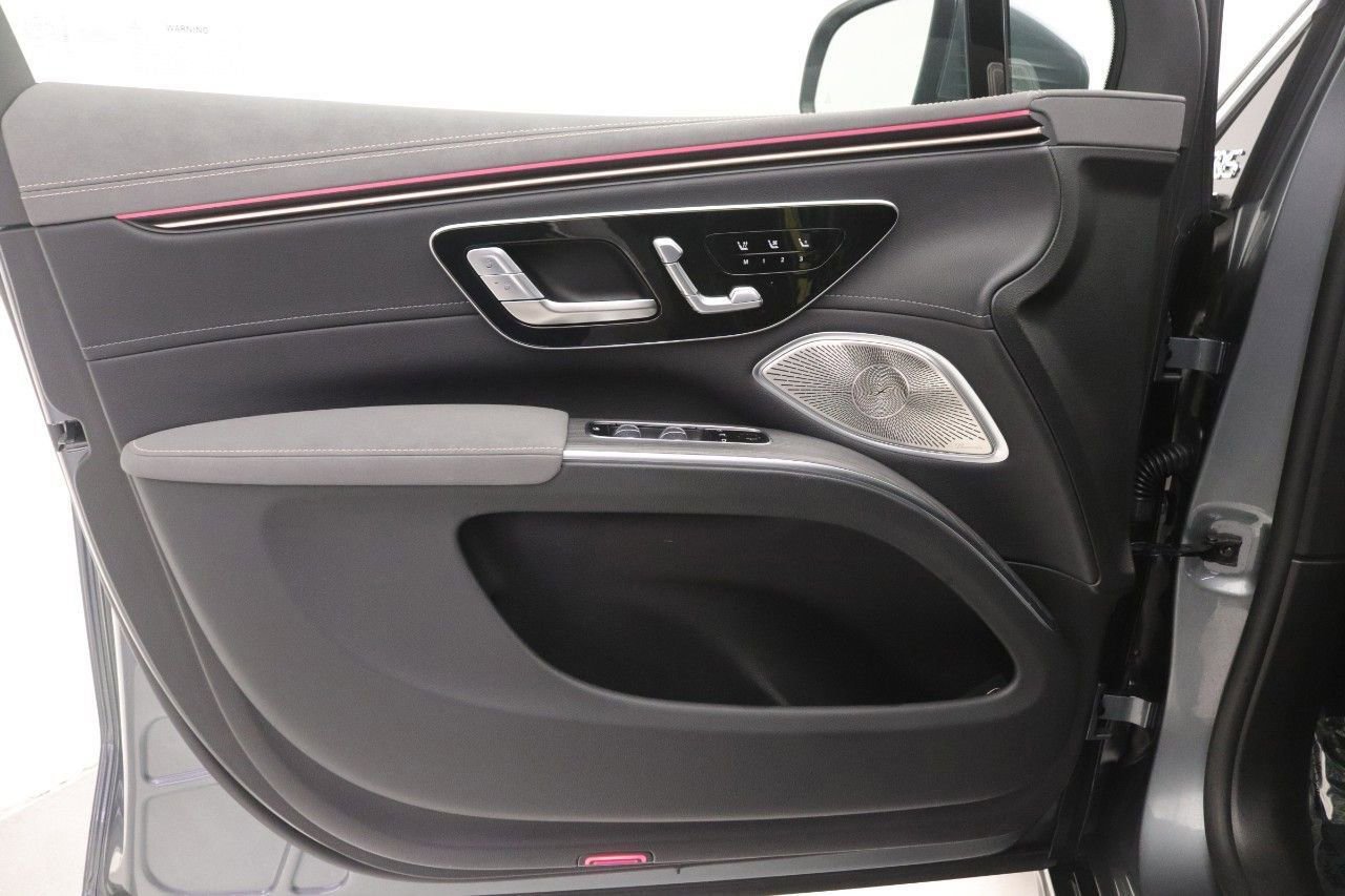 Certified 2023 Mercedes-Benz EQS 580 4MATIC SUV image 20