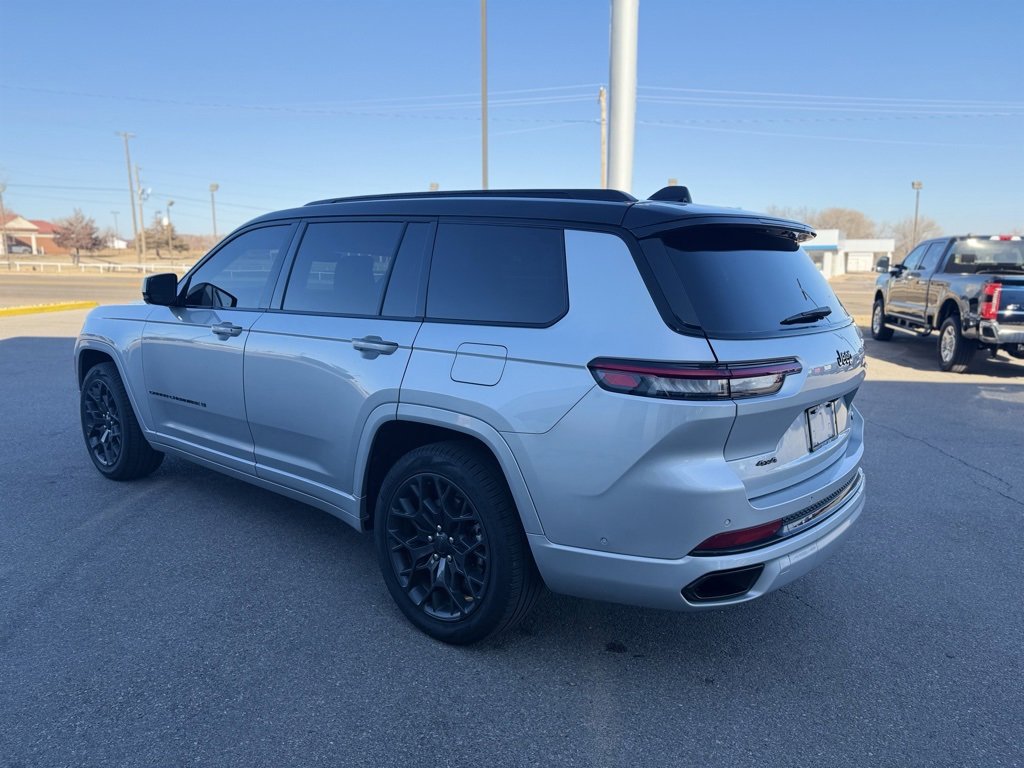 Used 2023 Jeep Grand Cherokee L Summit image 10