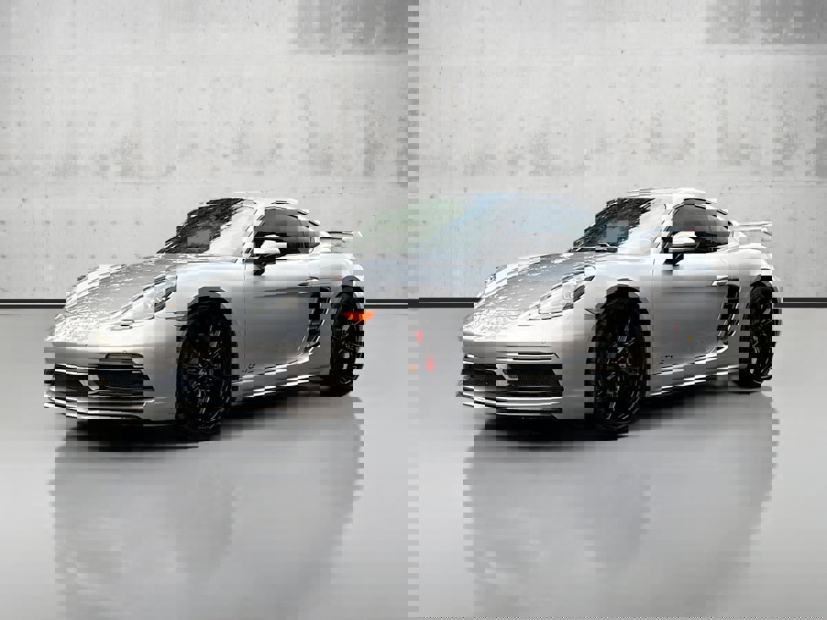 Used 2019 Porsche 718 Cayman GTS image 3