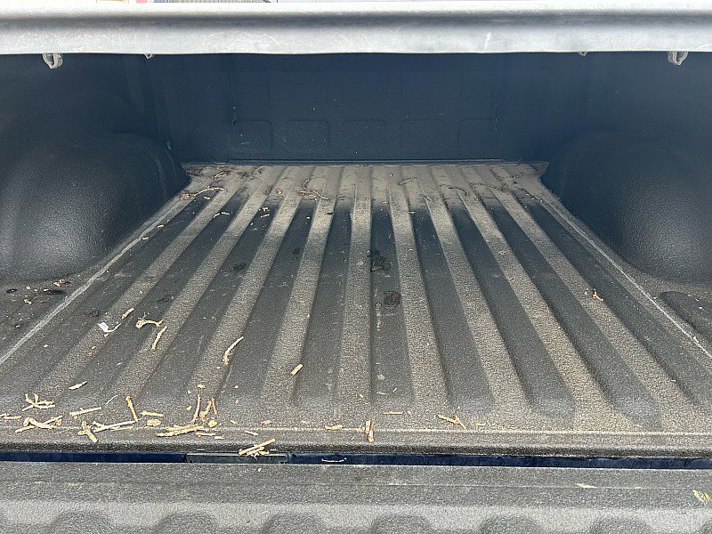 Used 2012 RAM 1500 Laramie AWD/4WD image 6