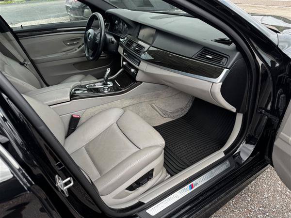 Used 2013 BMW 535i Sedan RWD image 14