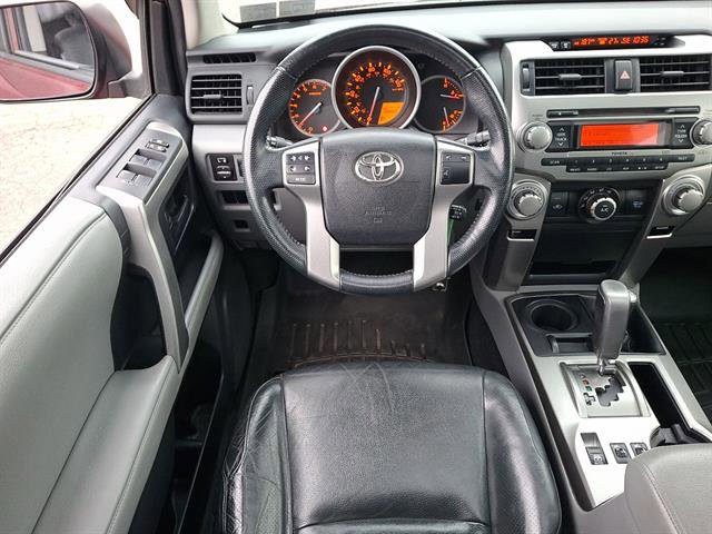 Used 2010 Toyota 4Runner SR5 image 11