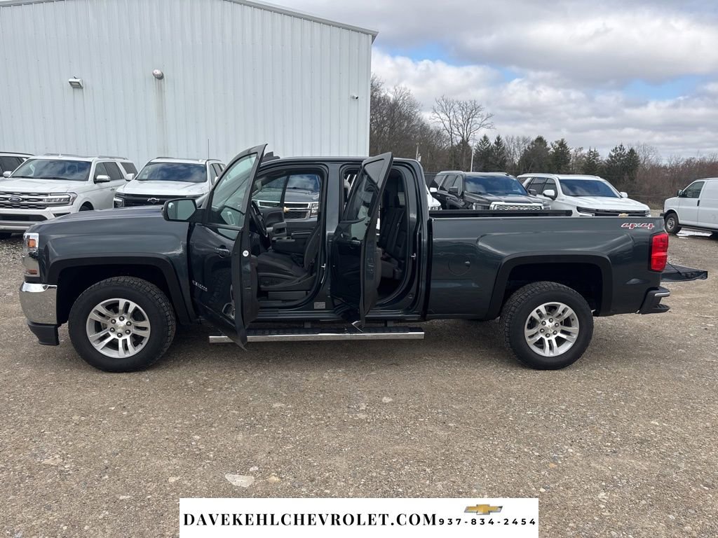 Used 2017 Chevrolet Silverado 1500 LT w/ All Star Edition image 11