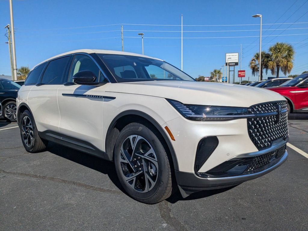 New 2026 Lincoln Nautilus Premier w/ Equipment Group 102A AWD/4WD image 2