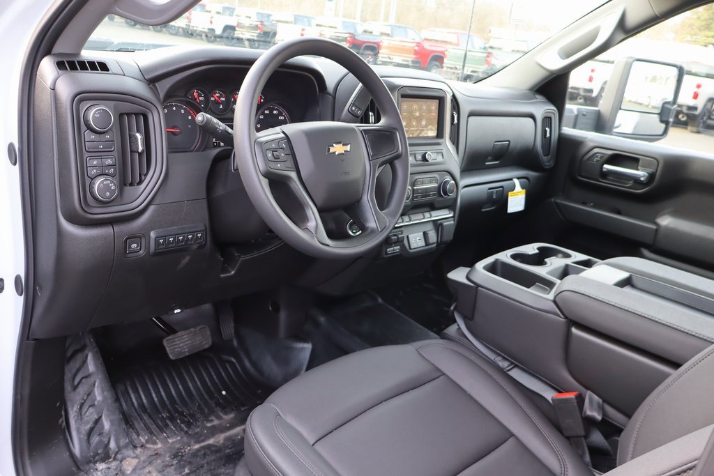 New 2025 Chevrolet Silverado 3500 W/T w/ WT Convenience Package image 5