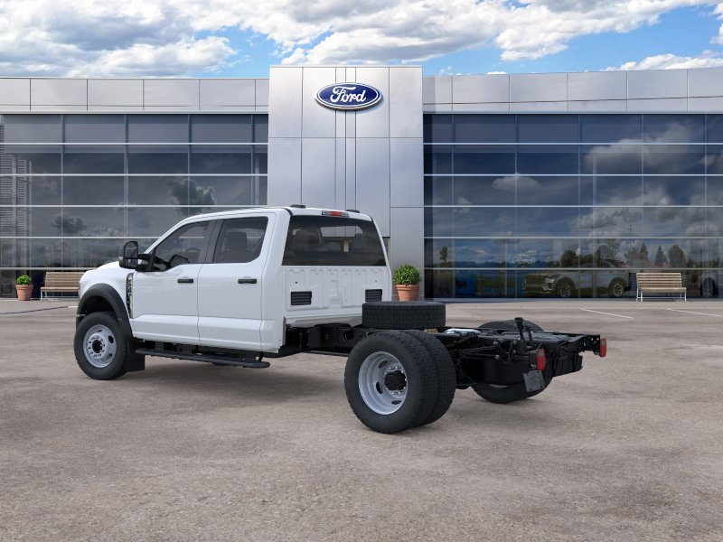 New 2026 Ford F550 4x4 Crew Cab image 4