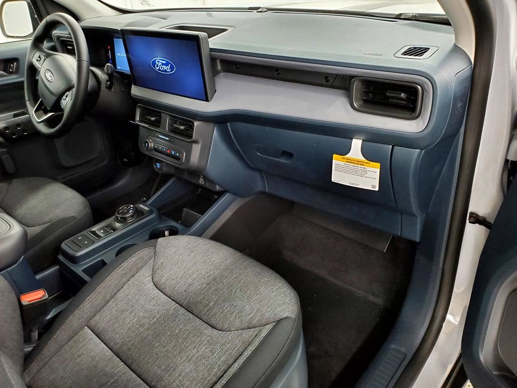 New 2025 Ford Maverick XLT w/ XLT Luxury Package image 13