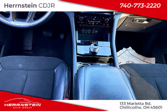 Used 2023 Jeep Grand Cherokee L Laredo AWD/4WD image 13