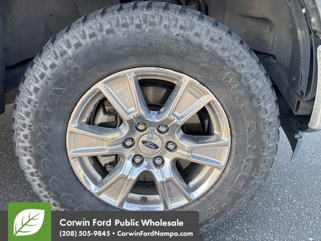 Used 2017 Ford F150 Lariat AWD/4WD image 9