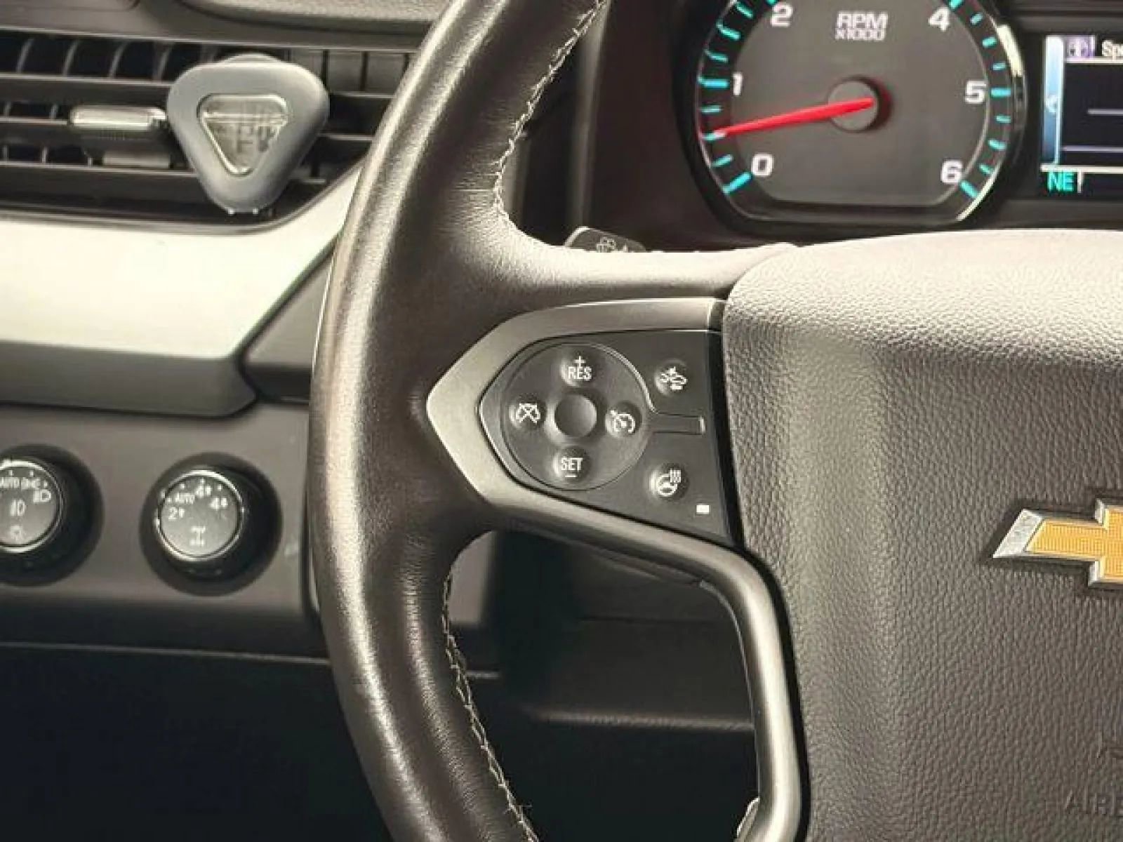 Used 2016 Chevrolet Tahoe LTZ image 31