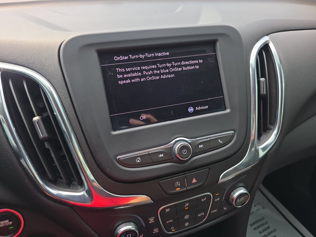 Used 2024 Chevrolet Equinox LT FWD image 19