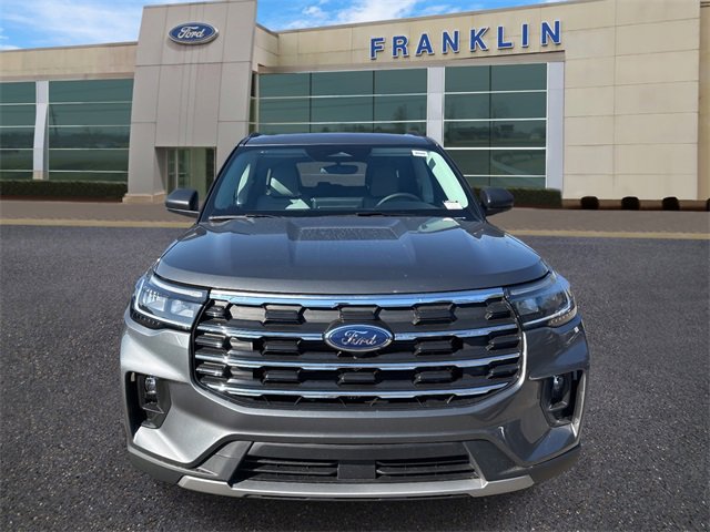 New 2026 Ford Explorer Active image 2