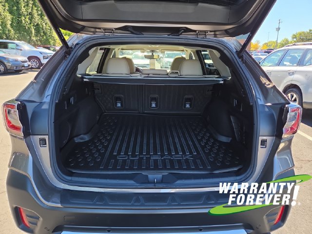 Used 2021 Subaru Outback Touring AWD/4WD image 18