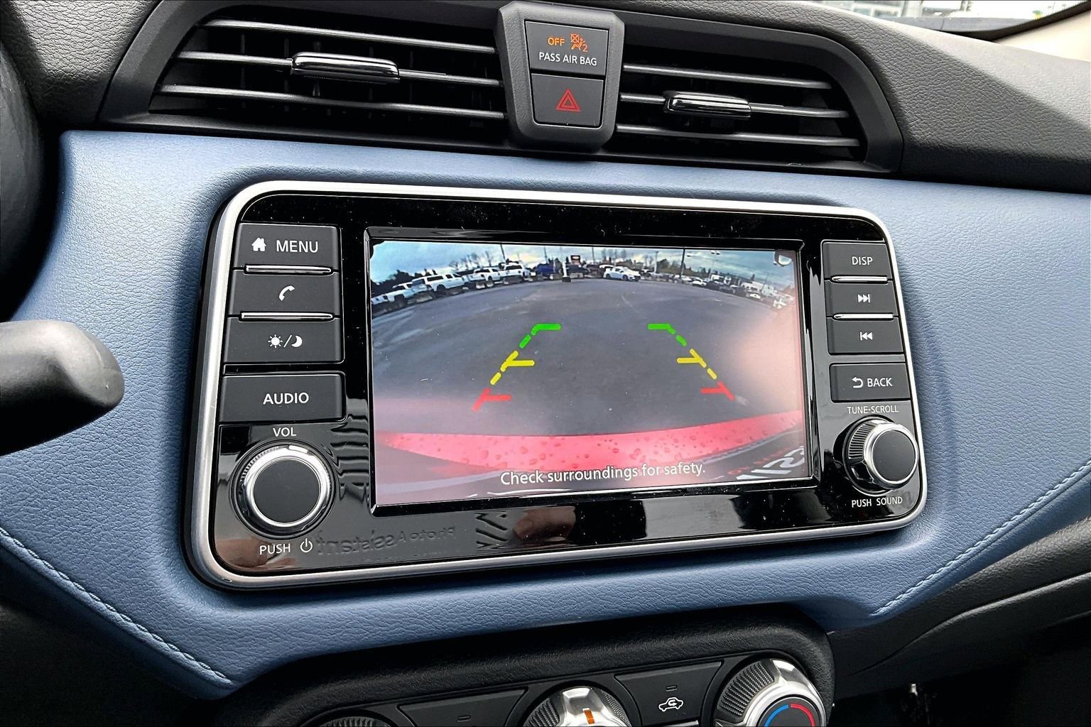 Used 2025 Nissan Versa SV w/ Trunk Package image 6