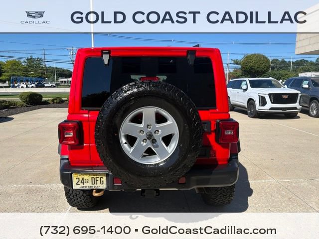Used 2024 Jeep Wrangler Unlimited Rubicon 392 AWD/4WD image 3
