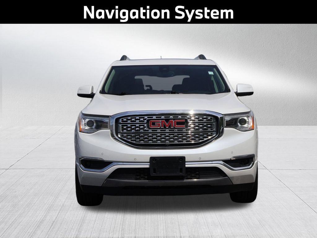 Used 2017 GMC Acadia Denali w/ Technology Package AWD/4WD image 3