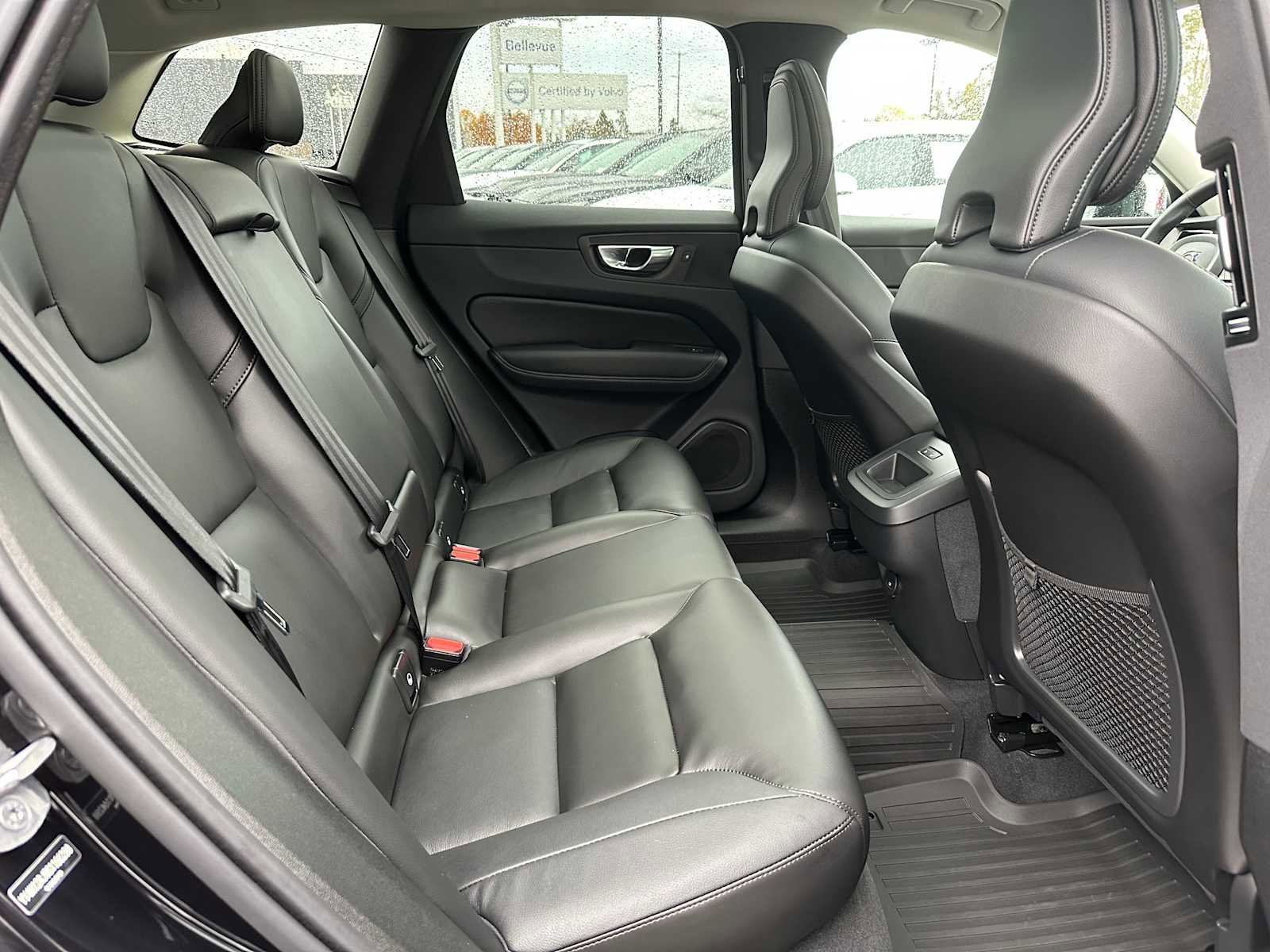 Used 2025 Volvo XC60 B5 Core w/ Protection Package Premier image 12