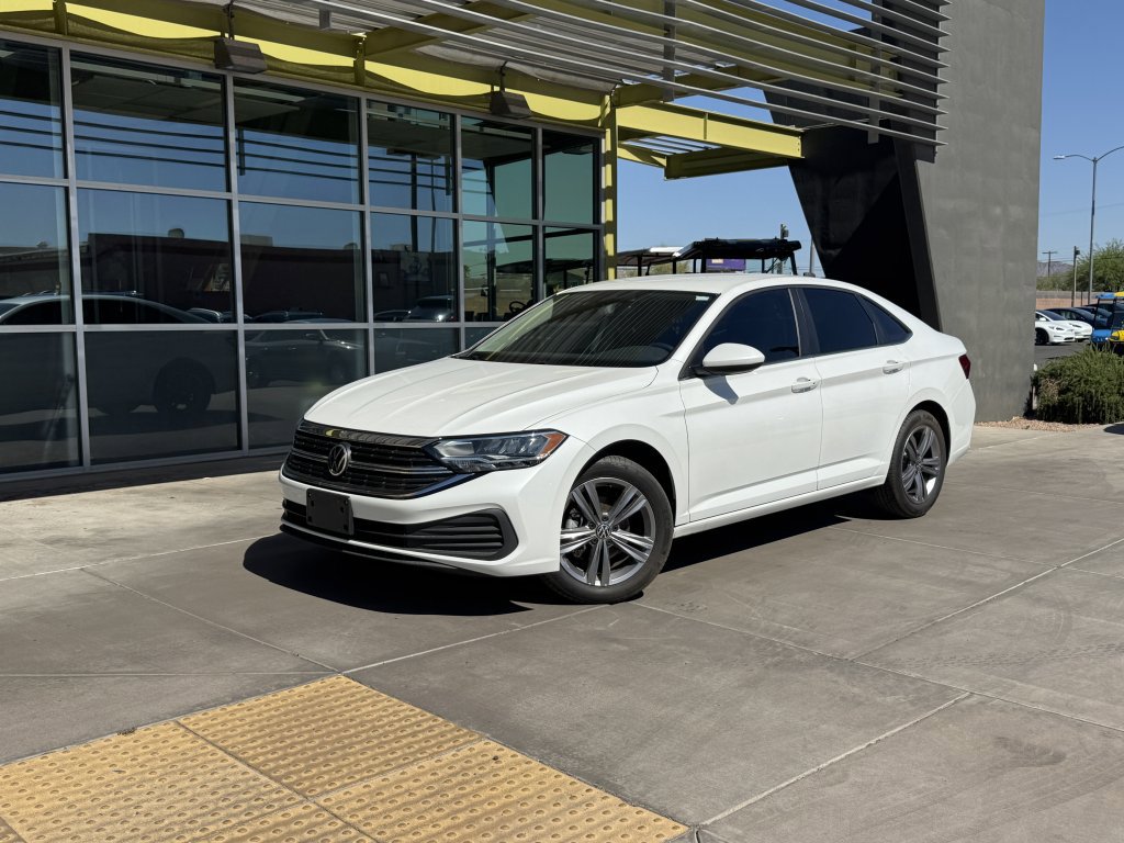 Used 2023 Volkswagen Jetta SE