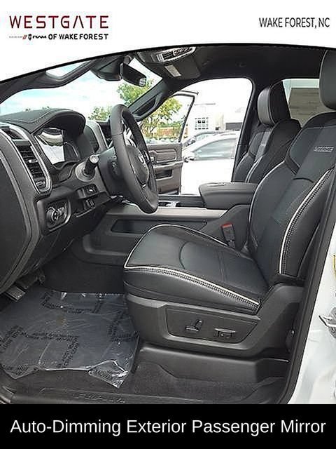 New 2026 RAM 2500 Laramie AWD/4WD image 35